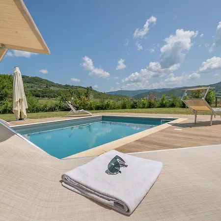Adelmo Villa Pomarance